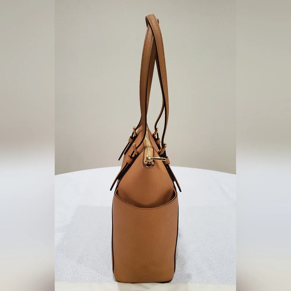 Michael Kors Jet Set East West Saffiano Leather Tote - Picture 8 of 16